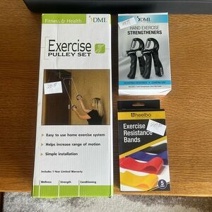 Exercise Pulley Set, Hand Strengthers(2 in a box) an 4 Resistance Bands. All New
